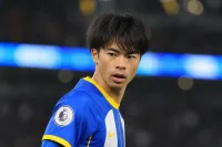 サッカー三笘の読み方は？