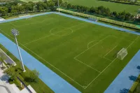 サッカーのグラウンド寸法は決まってる？