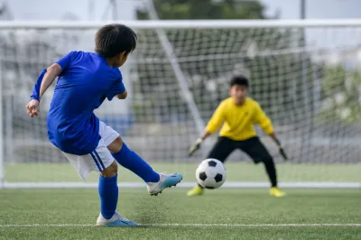 サッカーのシュート速度！平均は小学生で？