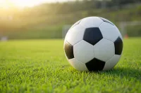 サッカー 4 号 球 空気圧の正解は？