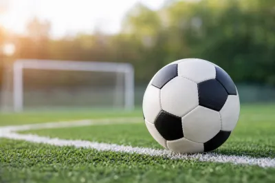 サッカーの英語のスペルはどれが正解？