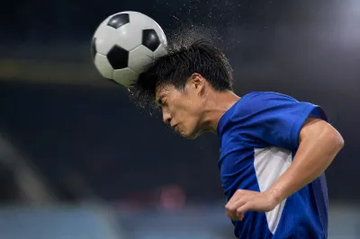 サッカーのヘディングは脳震盪になるの？