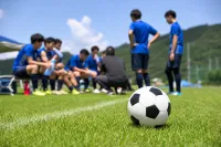 サッカーの試合の休憩時間は何分？