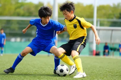 サッカーのディフェンスで体の入れ方って？