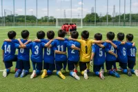 サッカーは何人で試合するの？