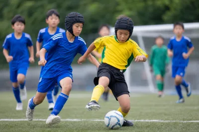 サッカーでヘッドギアの義務化って本当？