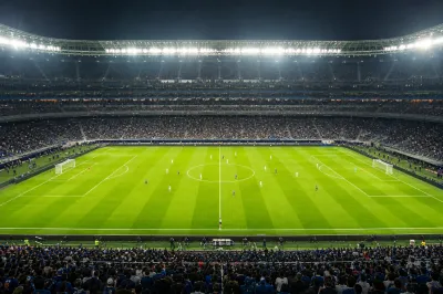 サッカーグラウンドの広さは何坪？