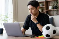 サッカー 4 級 審判 更新 e ラーニングは可能？
