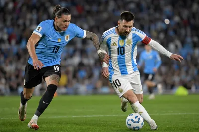サッカー ウルグアイ 代表 対 サッカー アルゼンチン 代表 試合 経過とは？