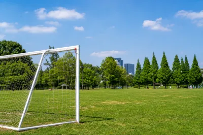 サッカーゴールがある公園は無料で東京にある？