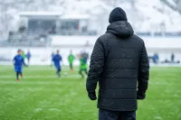 サッカーダウンジャケットの選び方とは？