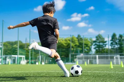 サッカーの練習着で半袖を選ぶなら？