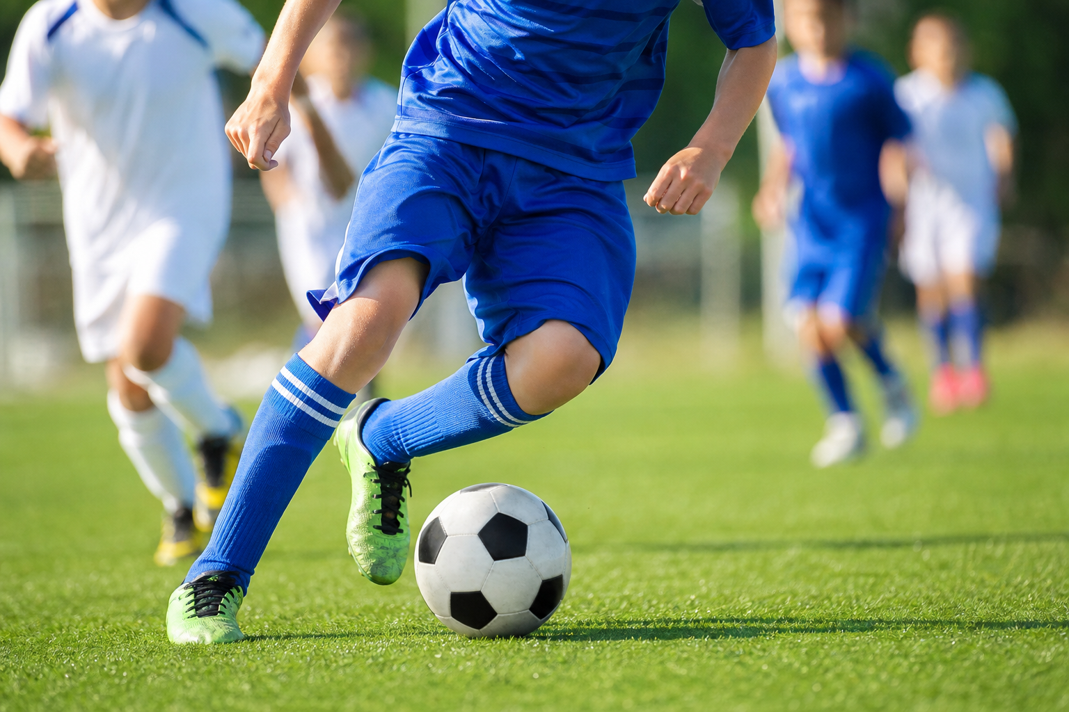 サッカーのドリブルのコツは初心者でも？