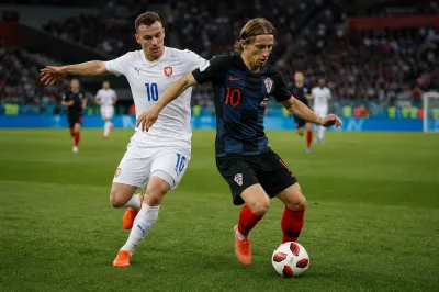 クロアチア 代表 対 サッカー チェコ 代表 選手 採点とは？