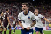サッカーアメリカ合衆国代表対サッカーメキシコ代表の試合経過とは？