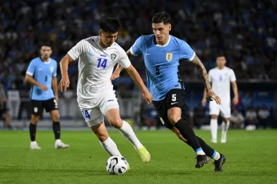 サッカー ウズベキスタン 代表 対 サッカー ウルグアイ 代表 選手 採点を知りたい？