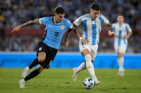 サッカー ウルグアイ 代表 対 サッカー アルゼンチン 代表 試合の結果は？