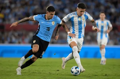 サッカー ウルグアイ 代表 対 サッカー アルゼンチン 代表 試合の結果は？