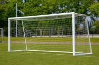 小学校のサッカーのゴールの大きさって？