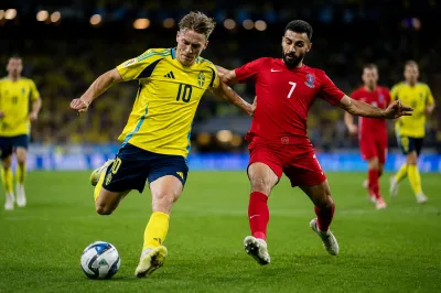 サッカー スウェーデン 代表 対 サッカー アゼルバイジャン 代表 選手 採点とは？