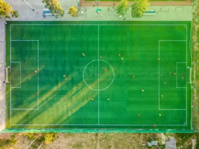 サッカーの休憩時間：試合の流れを左右する15分間