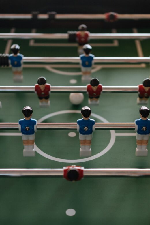 「サッカー オフサイド いつから？」2022年からのルール変更の背景