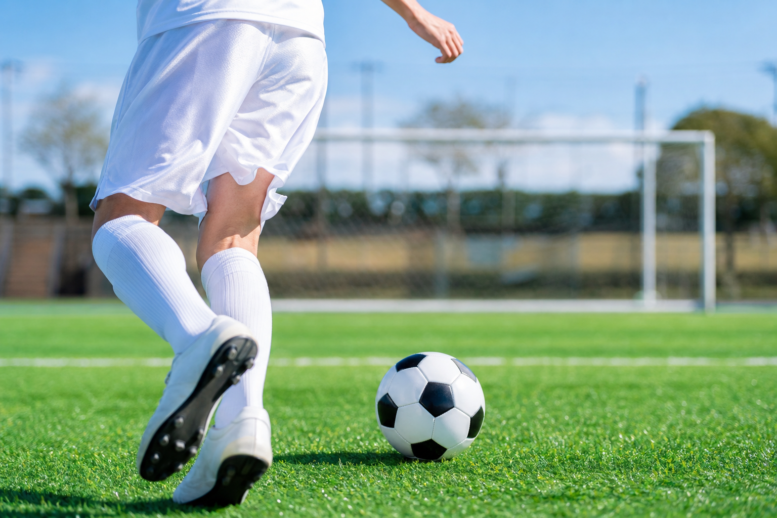 安心して履ける！白いサッカーパンツの透け対策の正解