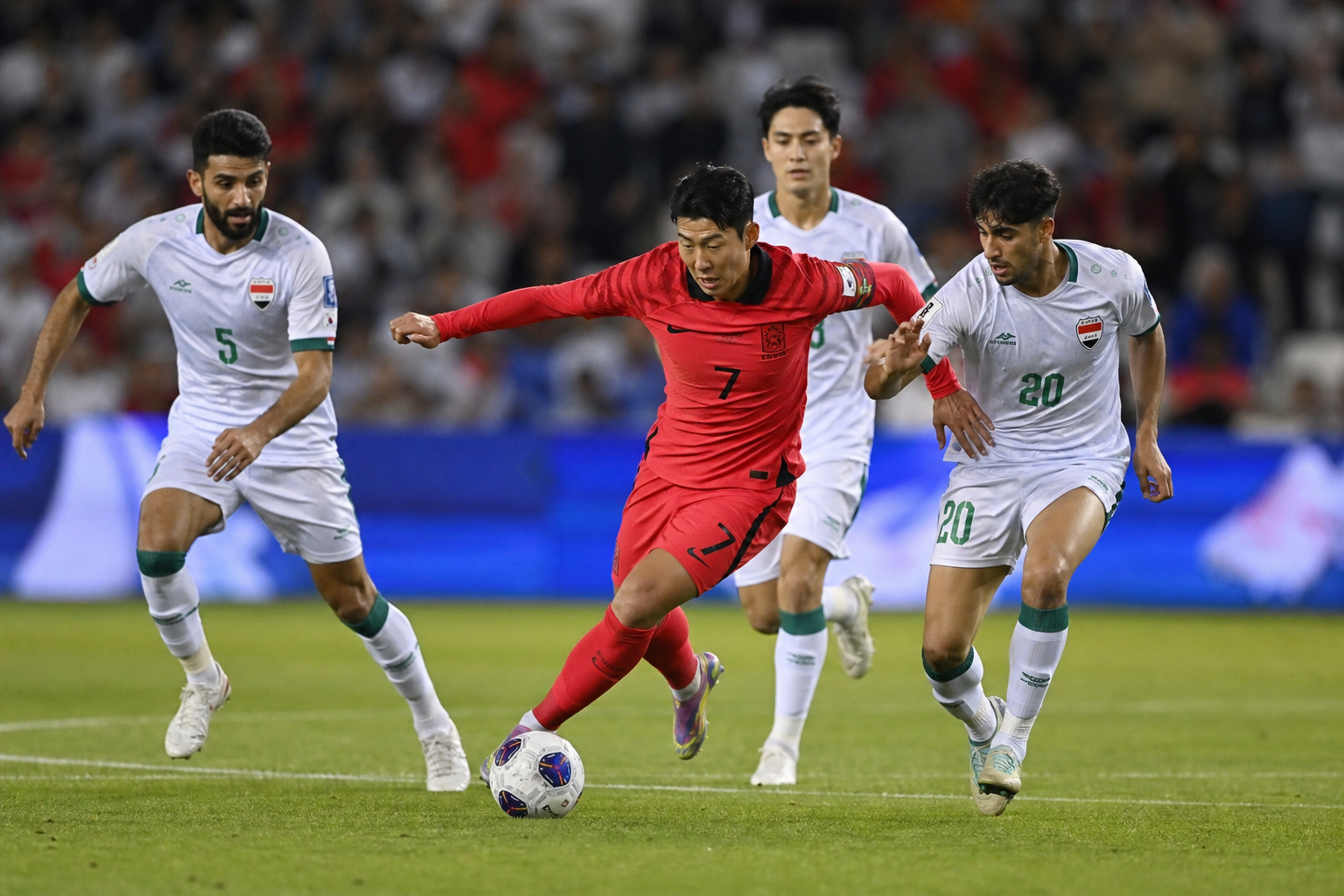 なぜ韓国代表がイラク代表との試合を制しているのか？