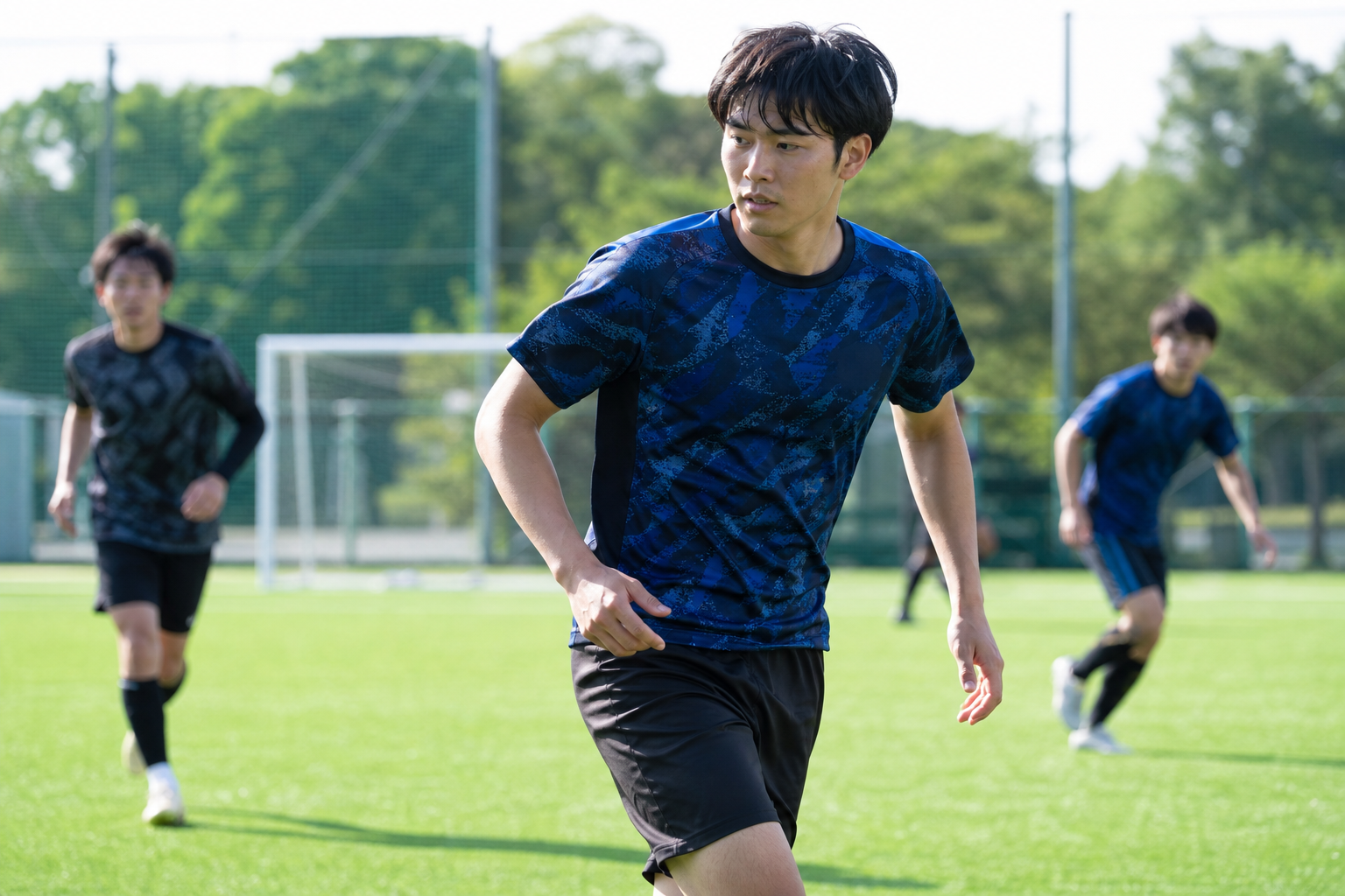 サッカーの練習には吸汗速乾の半袖プラクティスシャツが最適!