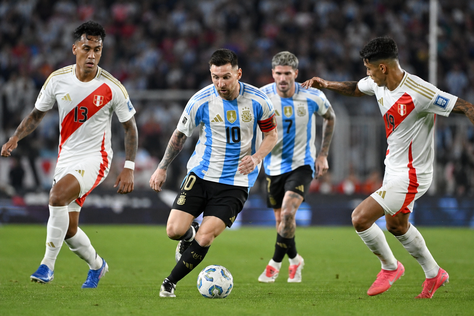 最新の2024年11月W杯予選!最高評価を獲得したのはあの選手たち!